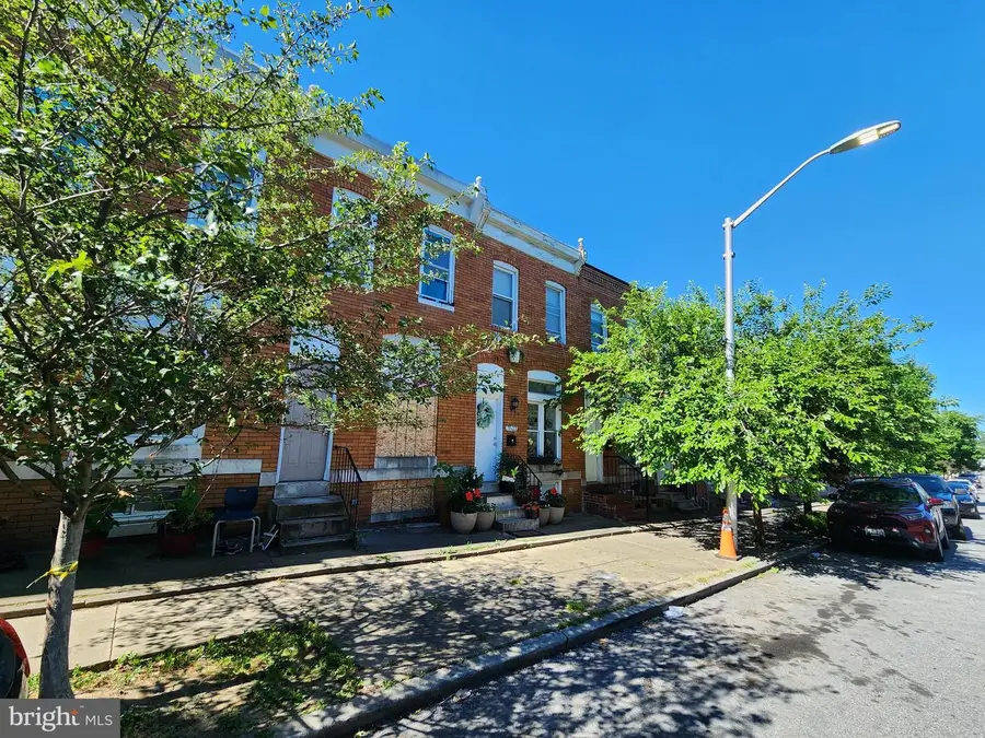 3525 E Fairmount Ave, Baltimore, MD 21224 - #3
