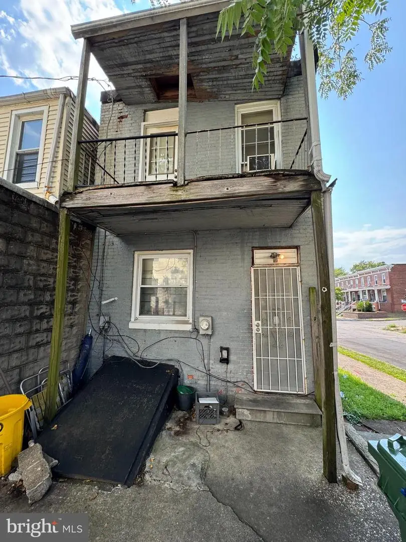 2763 Fenwick Ave, Baltimore, MD 21218 - #2