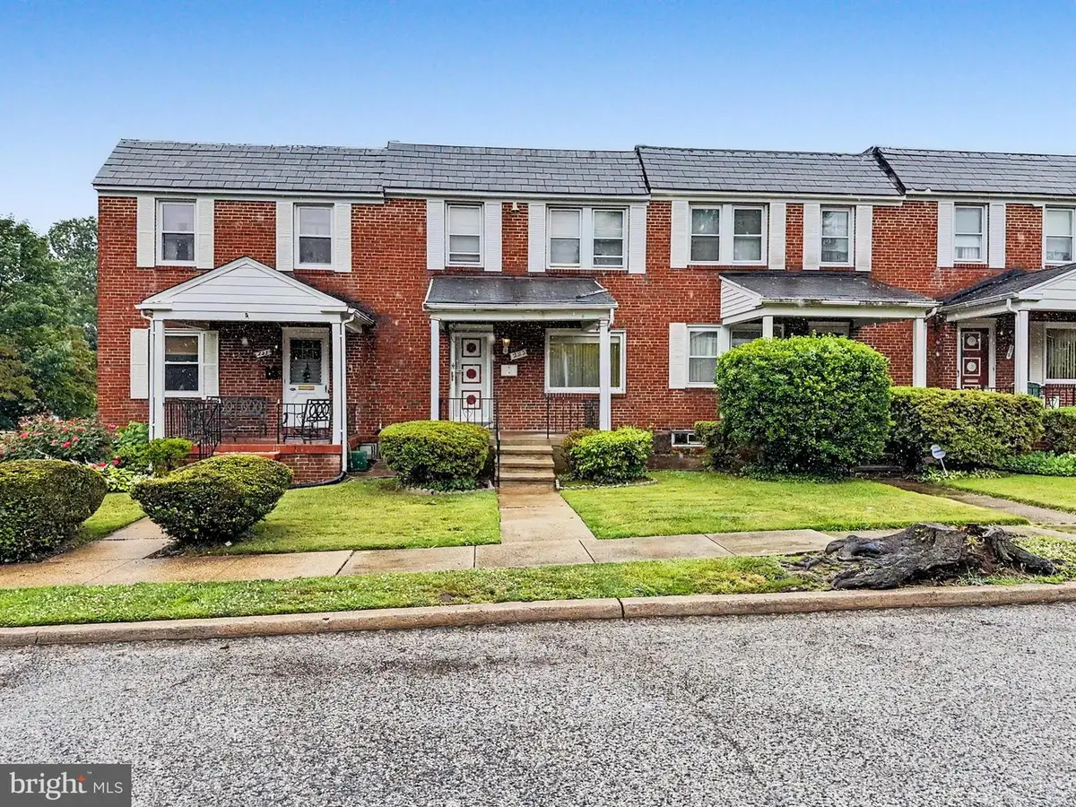 225 N Edgewood St, Baltimore, MD 21229 - #1