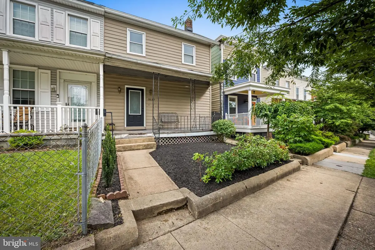 3527 Falls Rd, Baltimore, MD 21211 - #1