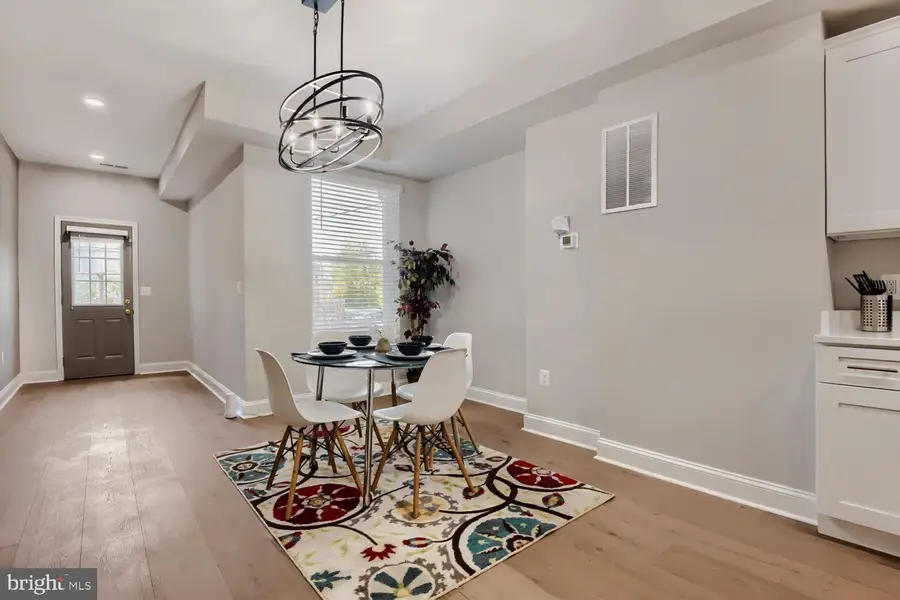 2766 The Alameda, Baltimore, MD 21218 - #2