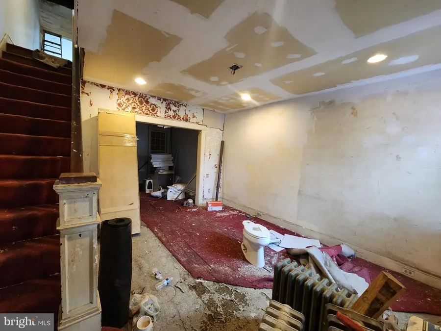 2327 W Lexington St, Baltimore, MD 21223 - #3