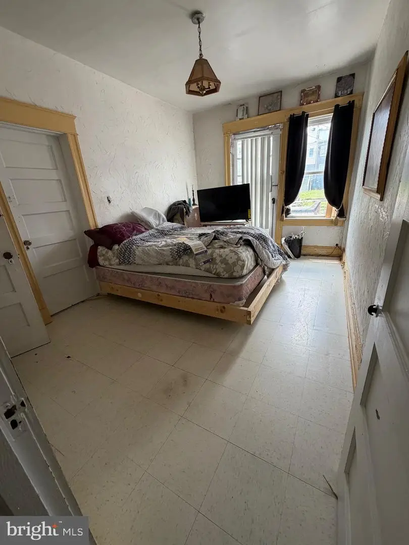 1911 E 32nd St, Baltimore, MD 21218 - #2