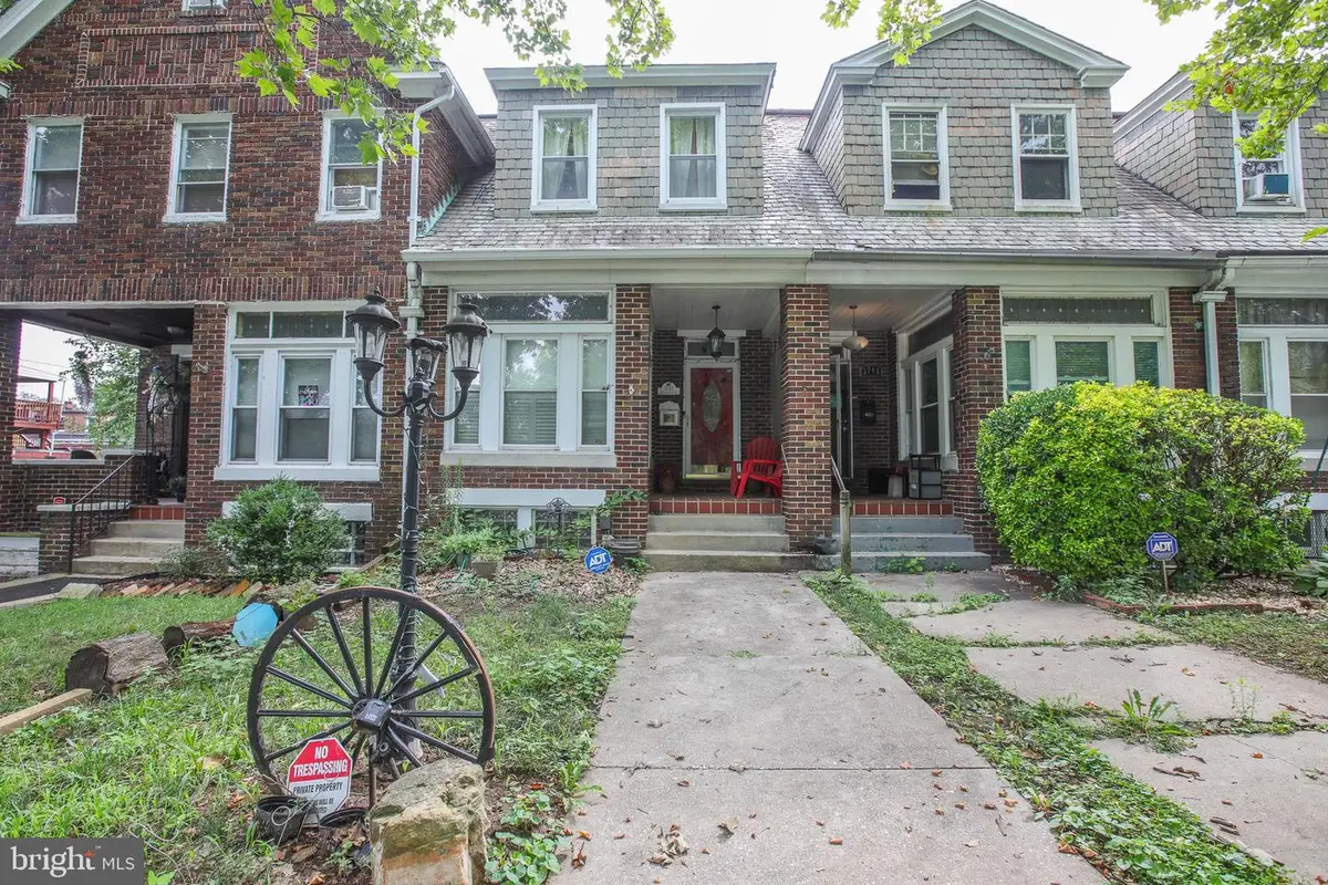 3247 Shannon Dr, Baltimore, MD 21213 - #1