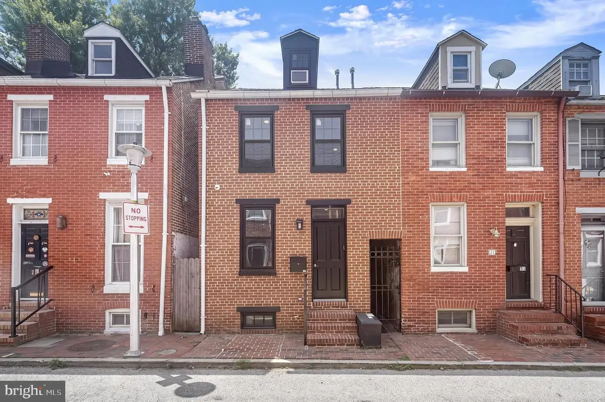 33 E Hamburg St, Baltimore, MD 21230 - #1
