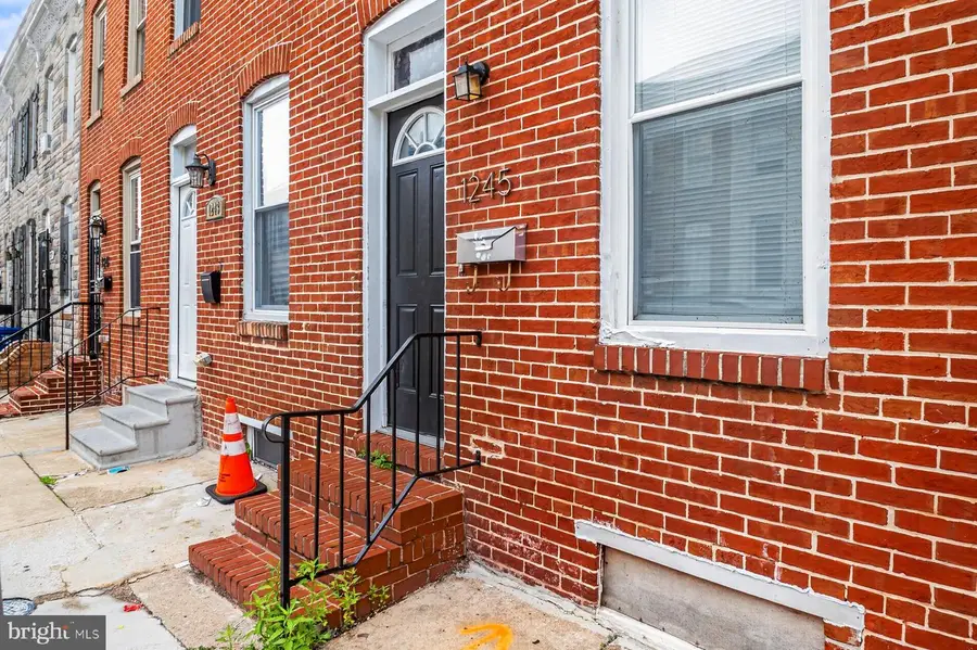 1245 Sargeant St, Baltimore, MD 21223 - #2