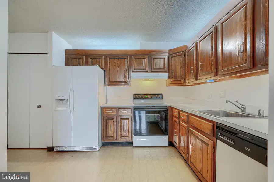 4100 N Charles St #813, Baltimore, MD 21218 - #3