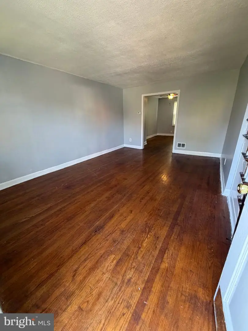3809 Elmley Ave, Baltimore, MD 21213 - #2