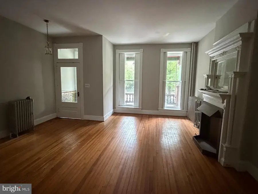 2829 N Calvert St N, Baltimore, MD 21218 - #3