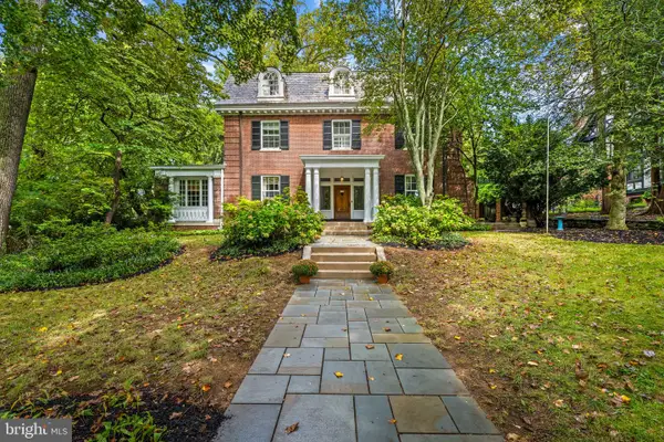 8 Club Rd, BALTIMORE, MD 21210