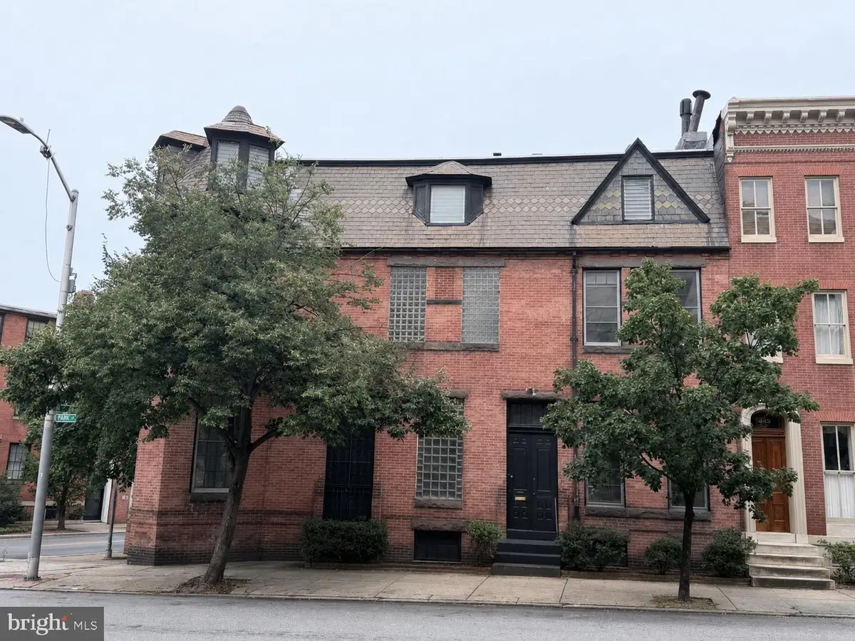 845 Park Ave, Baltimore, MD 21201 - #1
