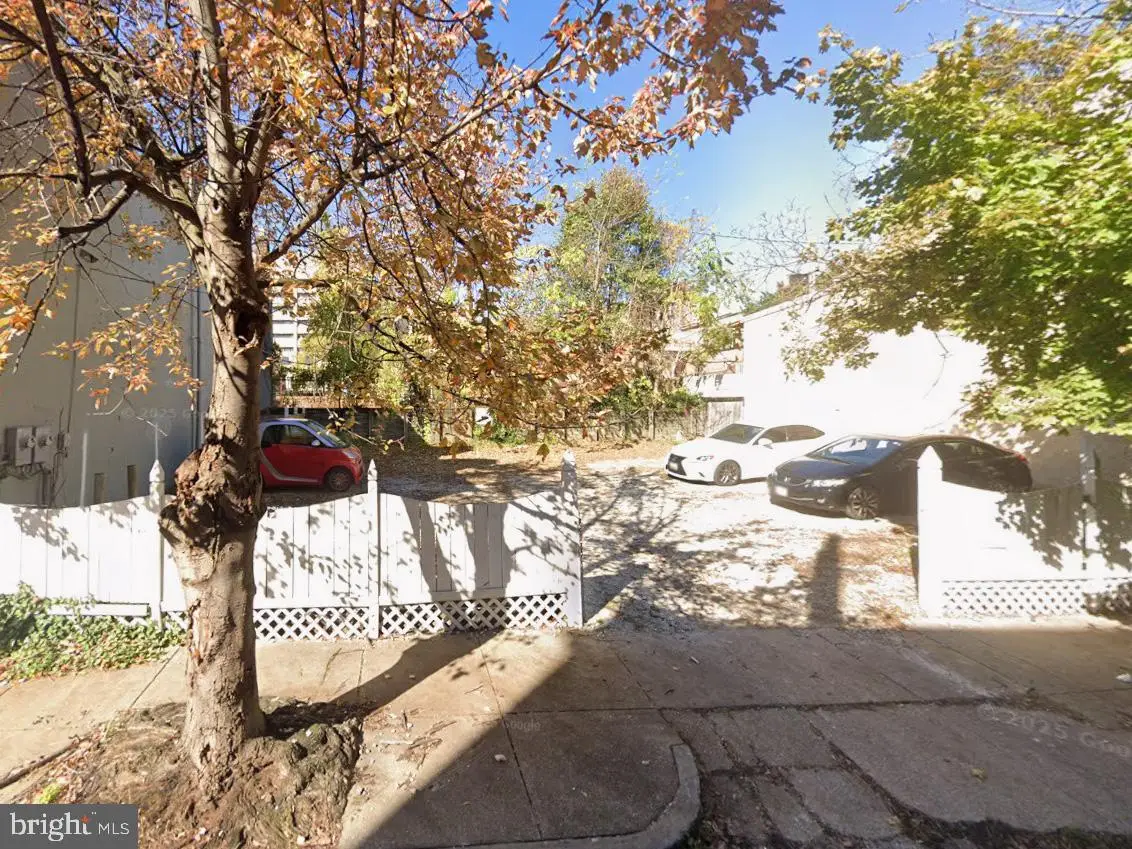 900 Tyson St, Baltimore, MD 21201 - #1