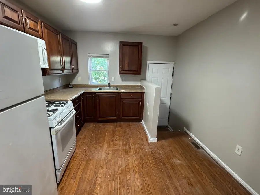 1123 Sargeant St, Baltimore, MD 21223 - #2