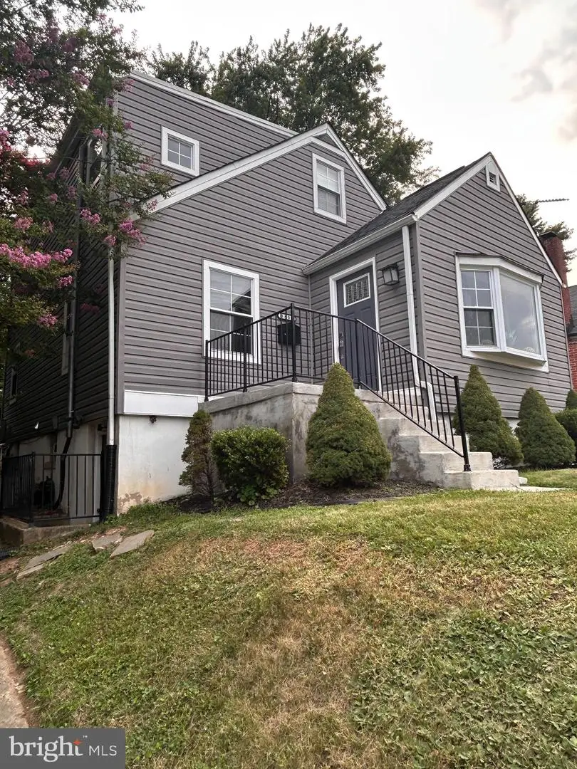 3805 Ridgecroft Rd, Baltimore, MD 21206 - #1