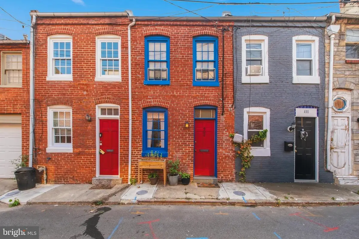 402 S Dallas St, Baltimore, MD 21231 - #1