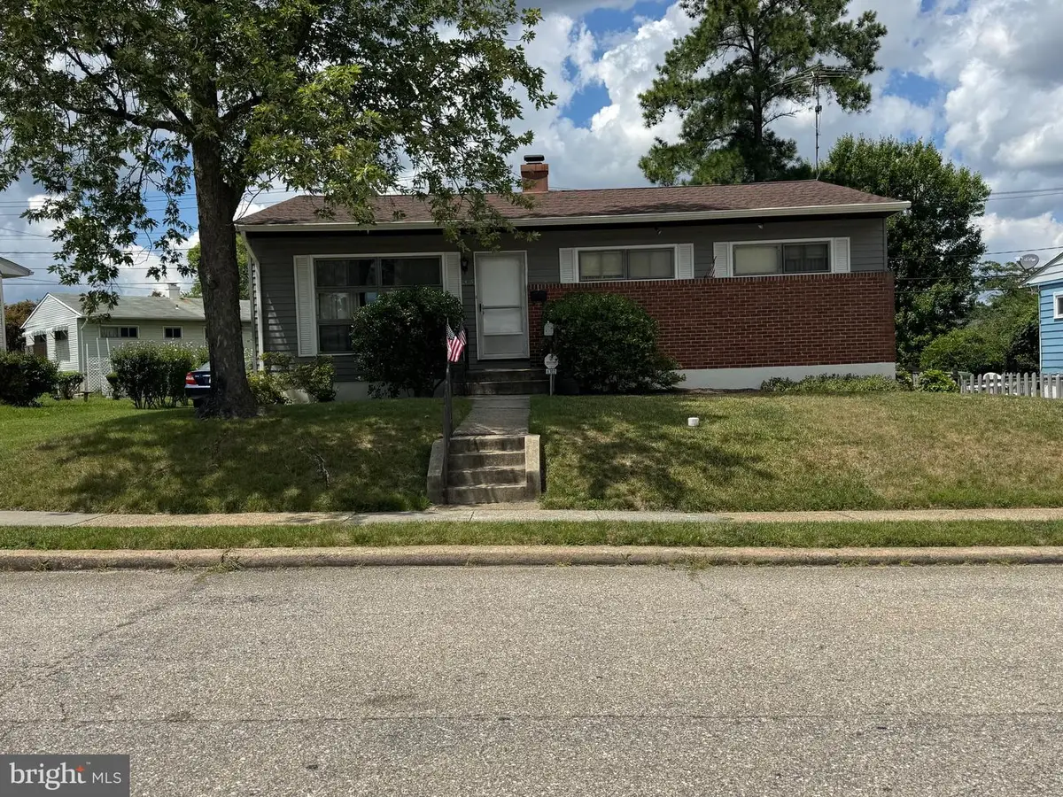 6302 Laurelton Ave, Baltimore, MD 21214 - #1