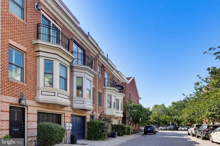 1215 S Bouldin St, Baltimore, MD 21224 - #2