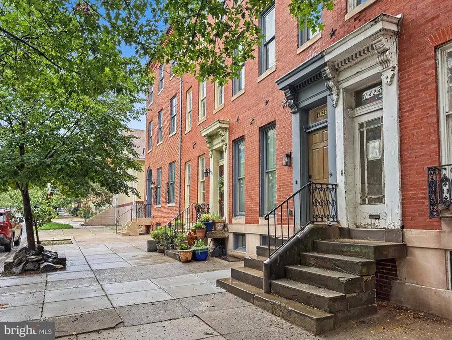 1424 Hollins St, Baltimore, MD 21223 - #3
