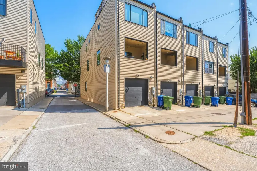 2313 E Fairmount Ave, Baltimore, MD 21224 - #2