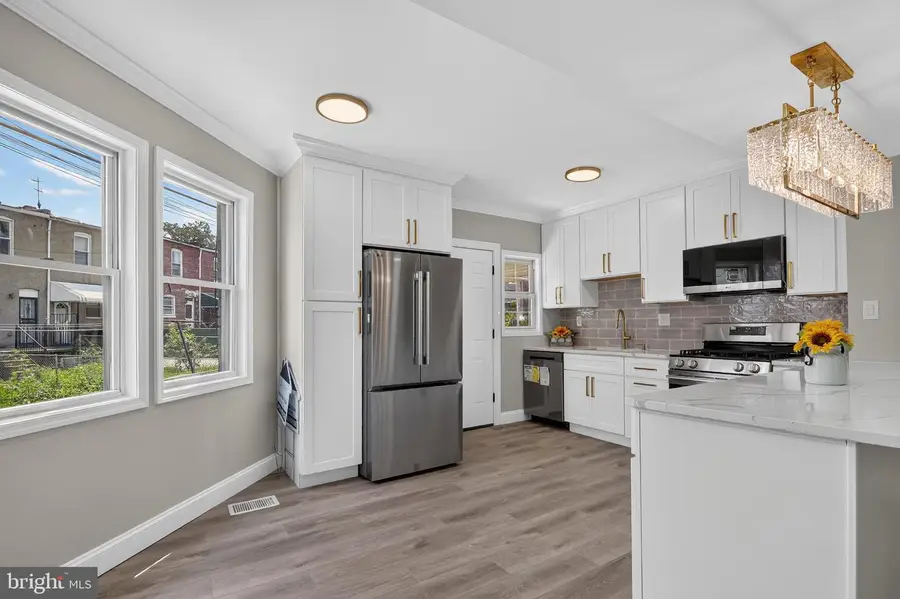 239 N Culver St, Baltimore, MD 21229 - #2