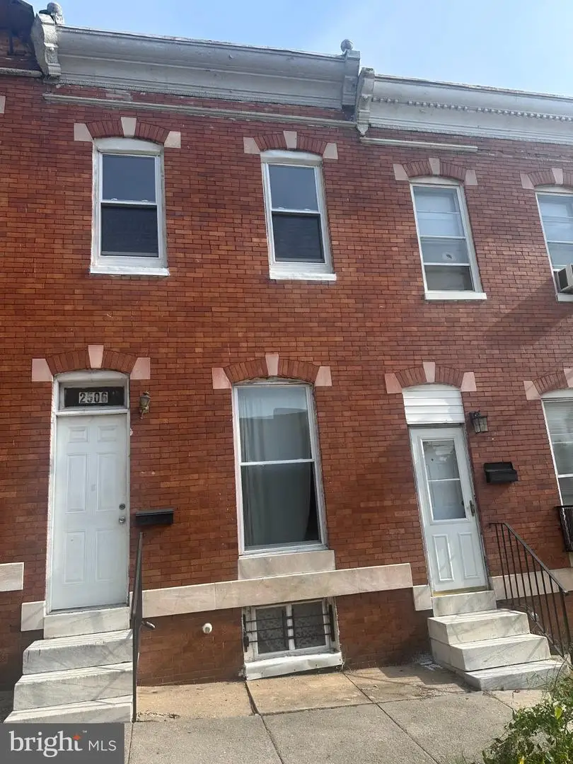 2506 W Pratt St W, Baltimore, MD 21223 - #1