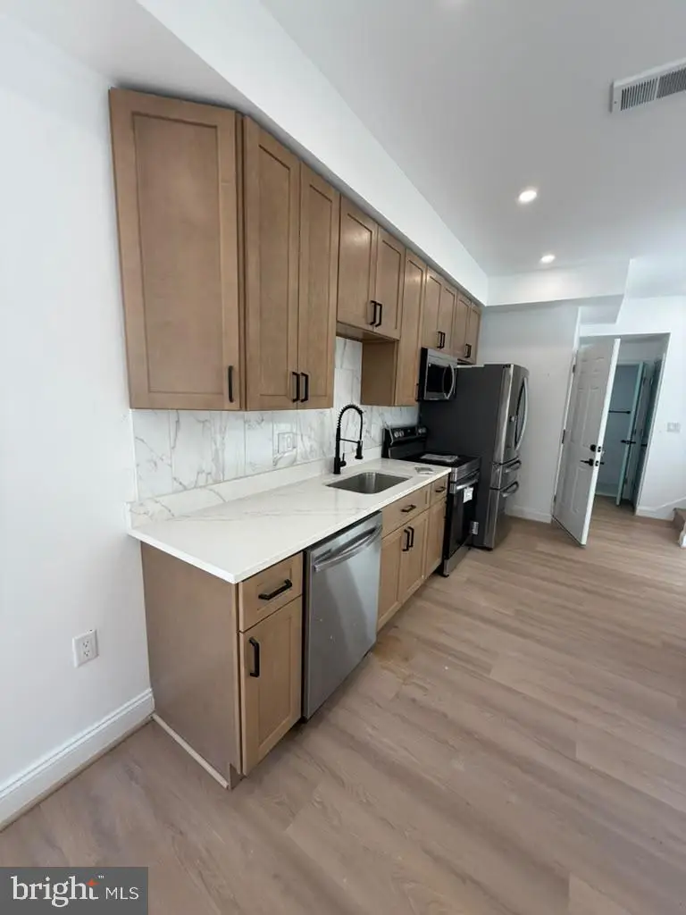 1112 Guilford Ave, Baltimore, MD 21202 - #3