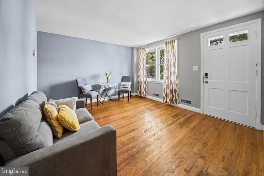 4767 Shamrock Ave, Baltimore, MD 21206 - #2