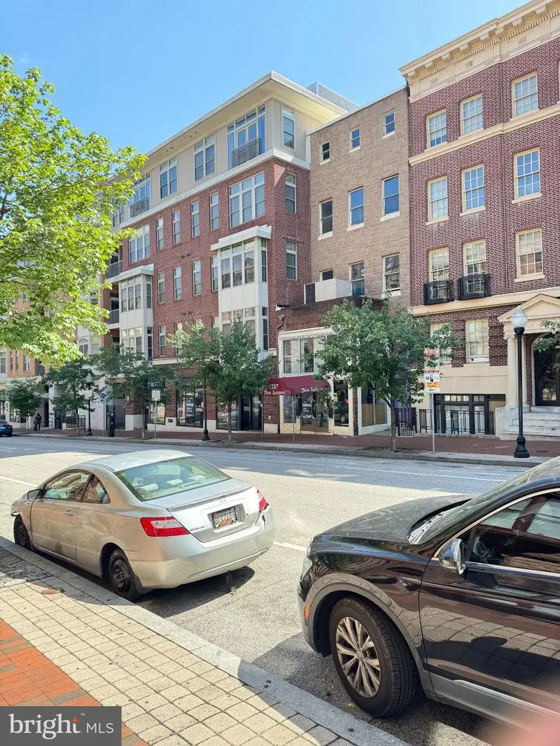 1209 N Charles St N #204, Baltimore, MD 21201 - #2