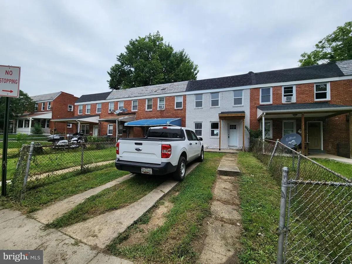 4907 Edgemere Ave, Baltimore, MD 21215 - #1