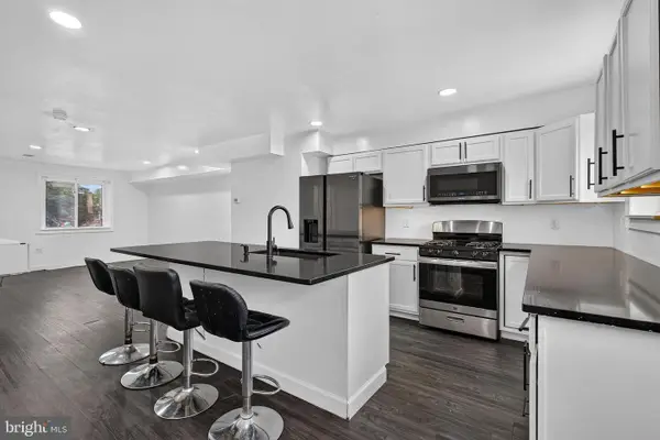 3801 8th St, BALTIMORE, MD 21225