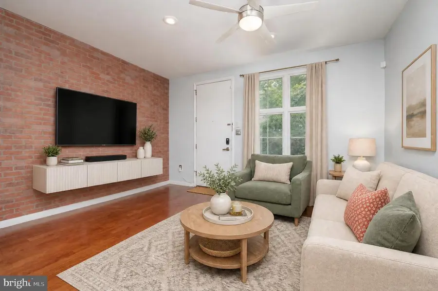 428 E Oliver St, Baltimore, MD 21202 - #3