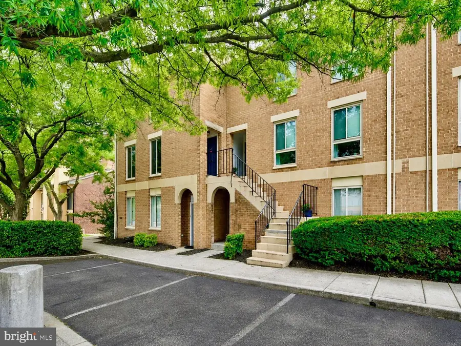 109 W Conway St, Baltimore, MD 21201 - #3
