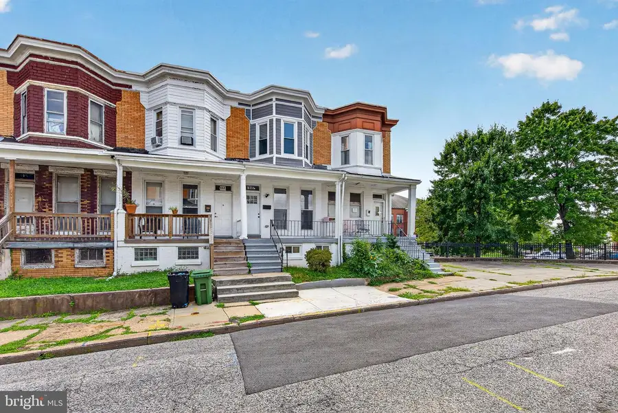 715 E 23rd St, Baltimore, MD 21218 - #3