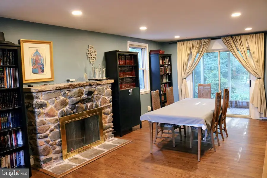 6232 Woodcrest Ave, Baltimore, MD 21209 - #2