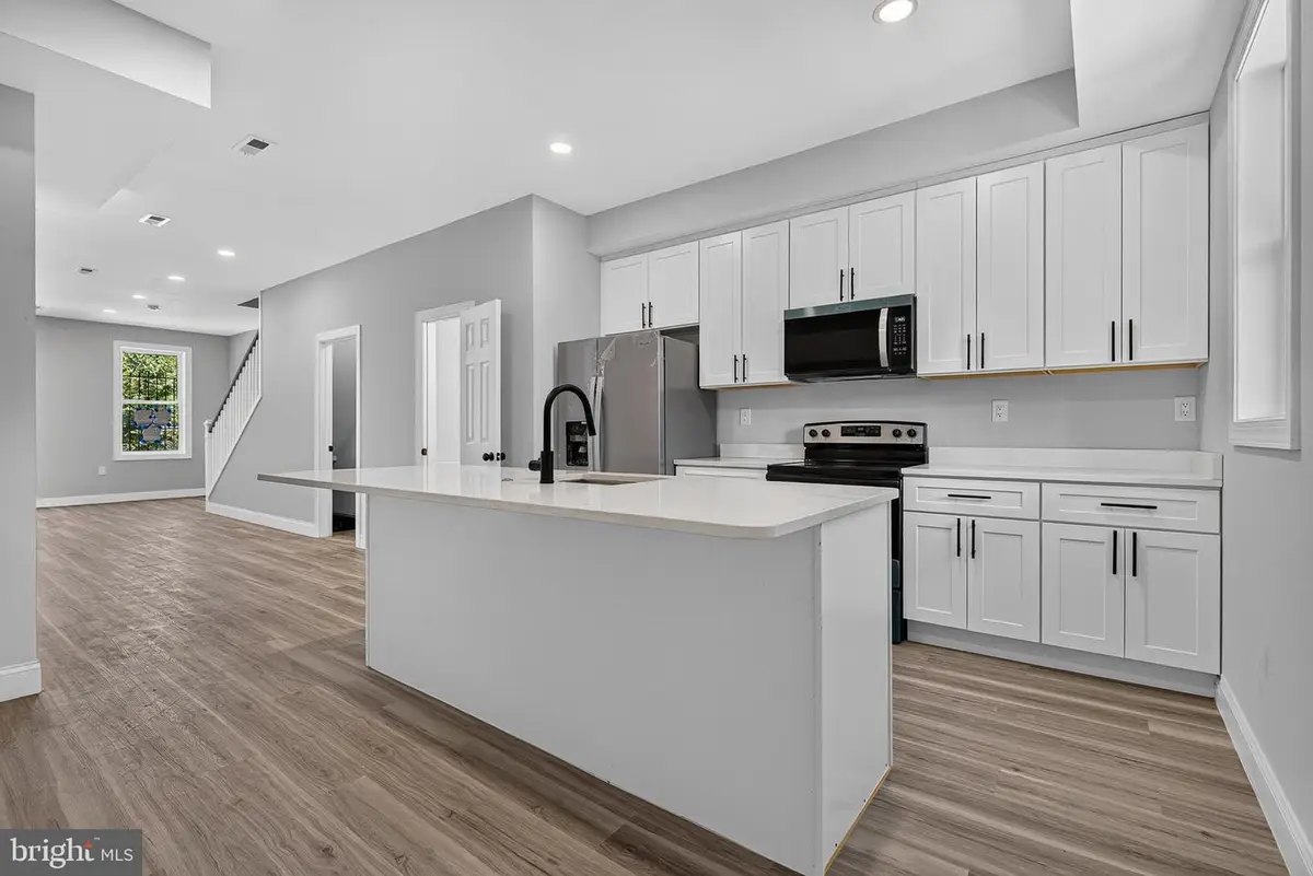319 E 24th St, Baltimore, MD 21218 - #1