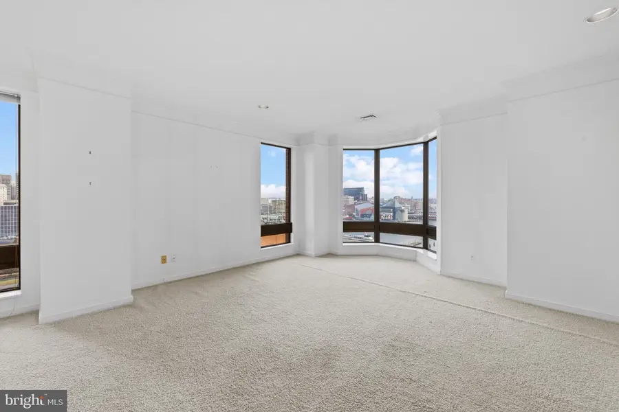 10 E Lee St #1102, Baltimore, MD 21202 - #3