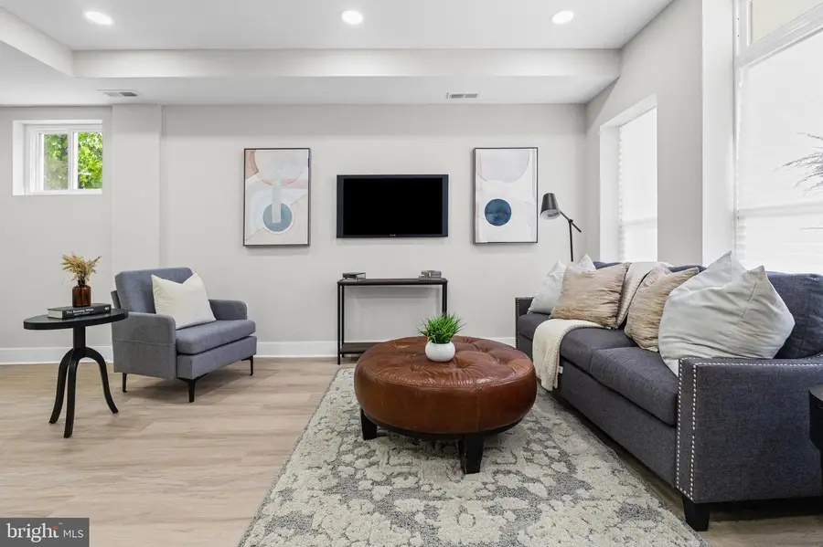 1901 N Longwood St, Baltimore, MD 21216 - #2