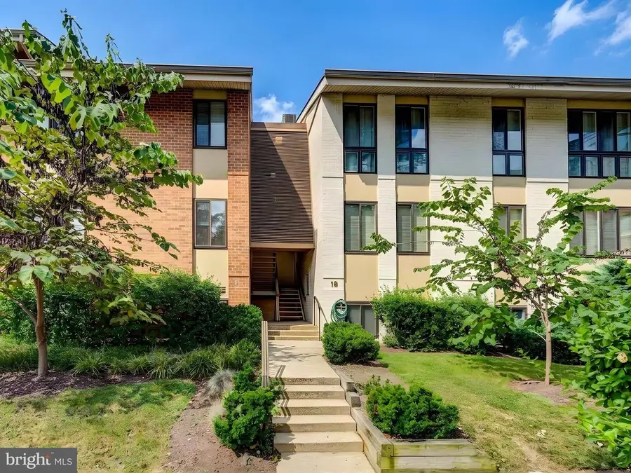 19 Hamill Rd #19a, Baltimore, MD 21210 - #2