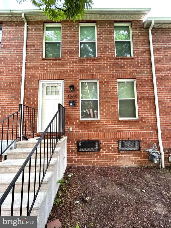 1209 N Woodyear St, BALTIMORE, MD 21217