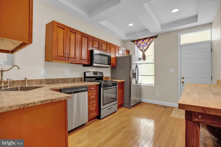 404 E Lorraine Ave, Baltimore, MD 21218 - #2
