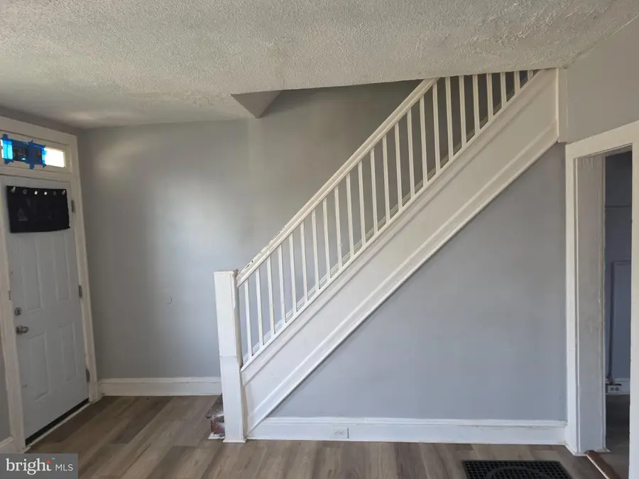 3233 Elmley Ave, Baltimore, MD 21213 - #3