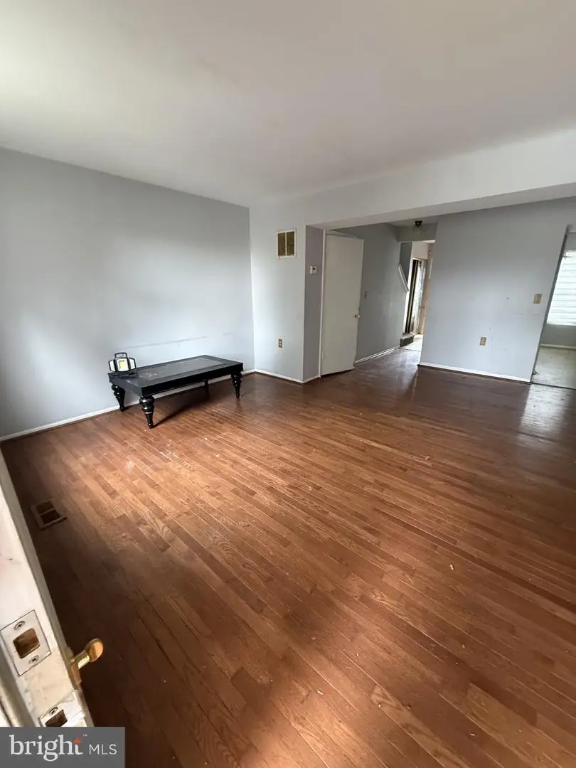 807 Showell Ct, Baltimore, MD 21202 - #3