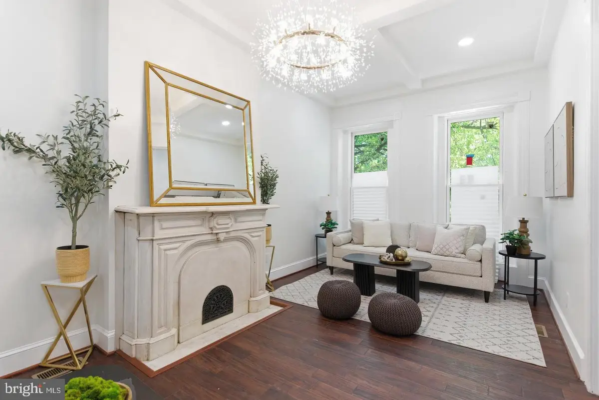 1526 Mcculloh St, Baltimore, MD 21217 - #1