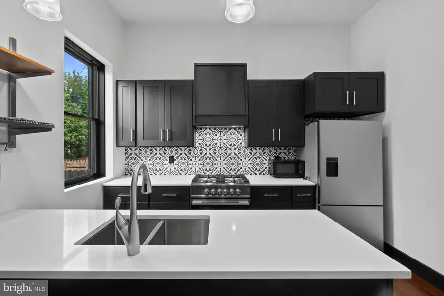 820 Newington Ave, Baltimore, MD 21217 - #3
