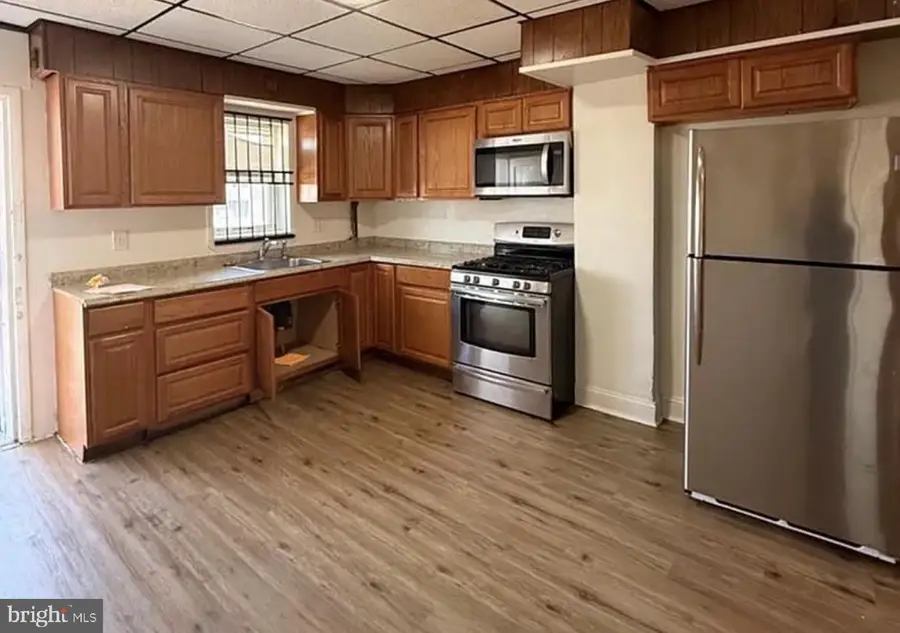 617 Robinson St, Baltimore, MD 21205 - #3
