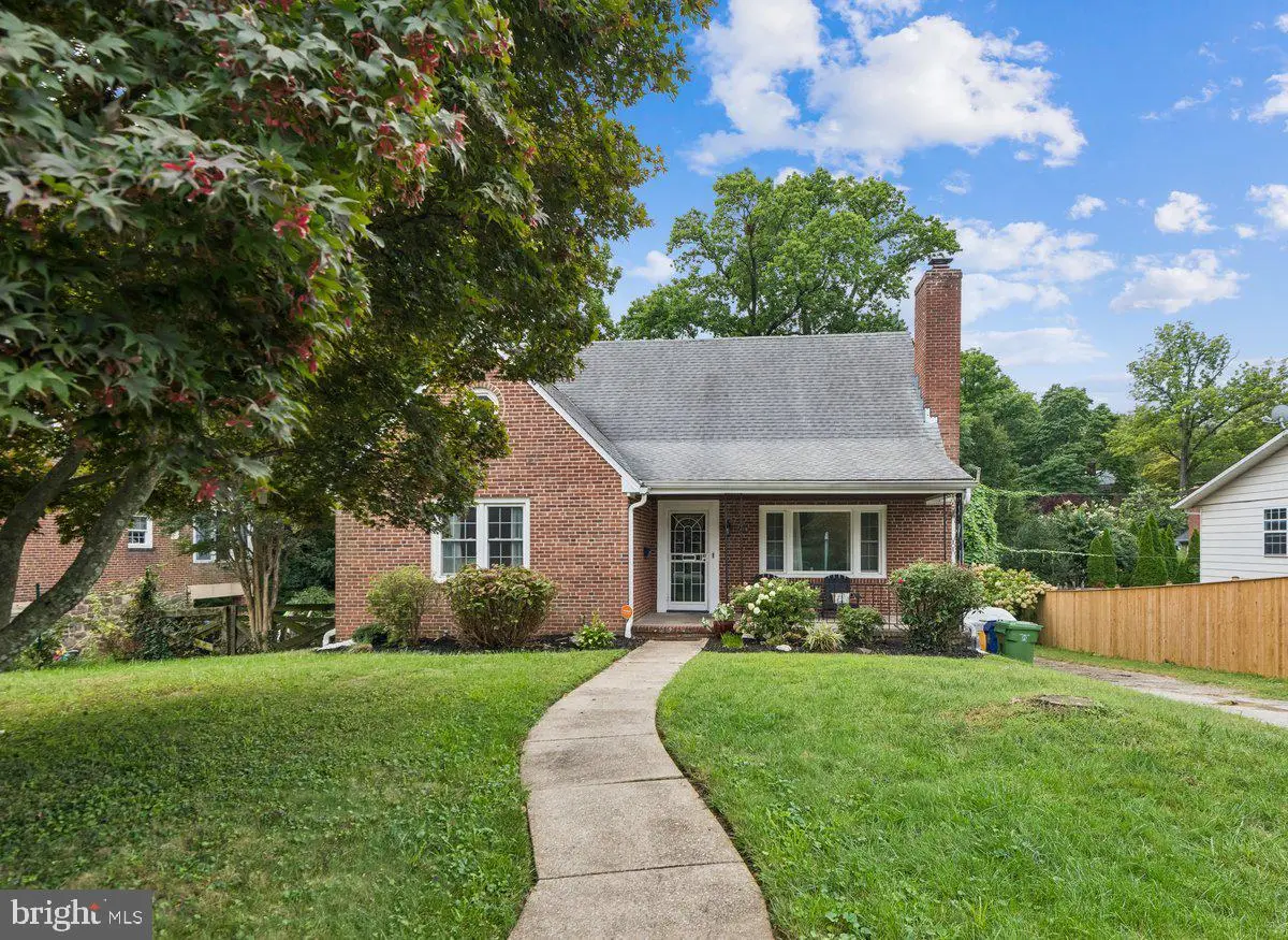 418 N Chapel Gate Ln, Baltimore, MD 21229 - #1