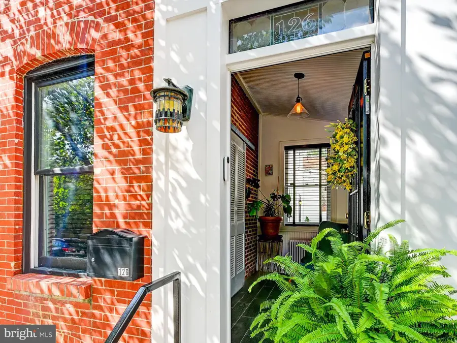 126 S Castle St, Baltimore, MD 21231 - #3
