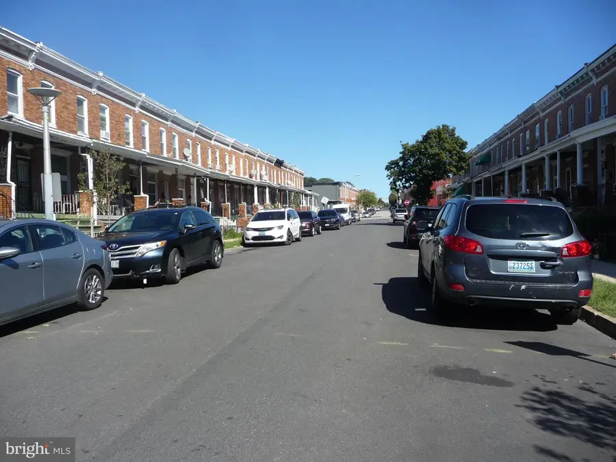 2239 Penrose Ave, Baltimore, MD 21223 - #2