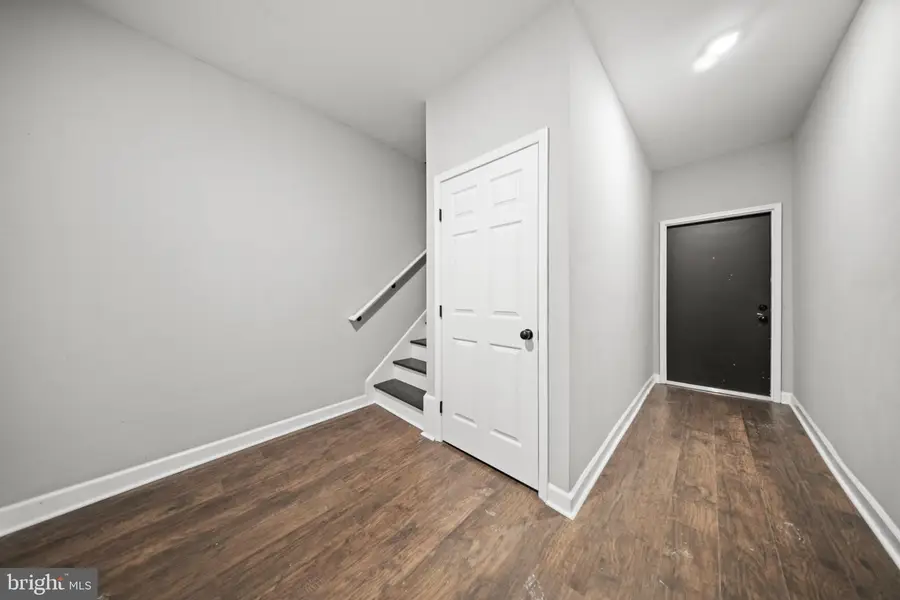 2303 Whittier Ave, Baltimore, MD 21217 - #2