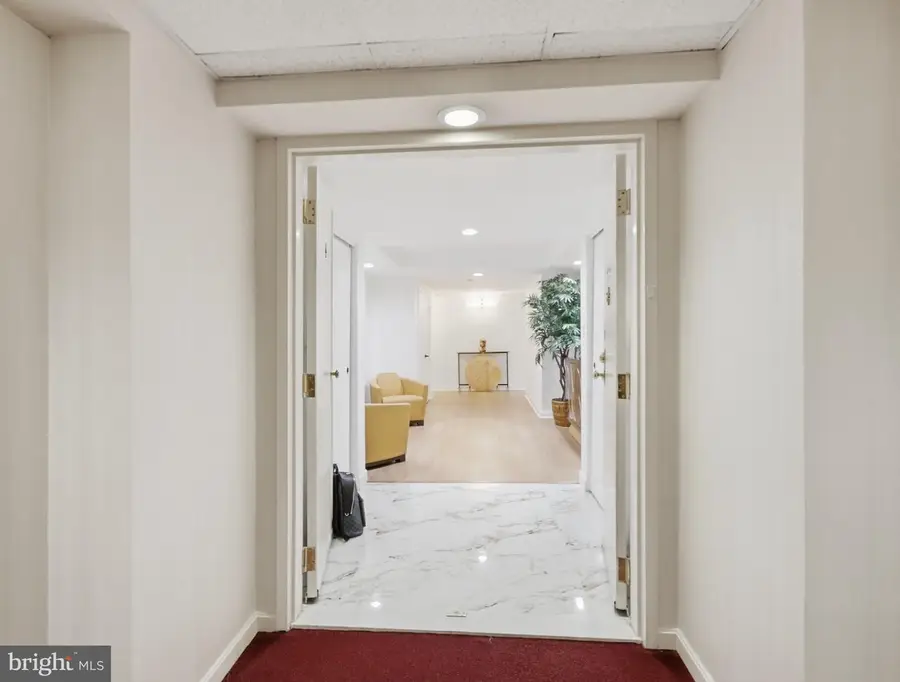 1040 Deer Ridge Dr #300, Baltimore, MD 21210 - #2